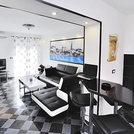 Penthouse Apartment Maric Apartman *