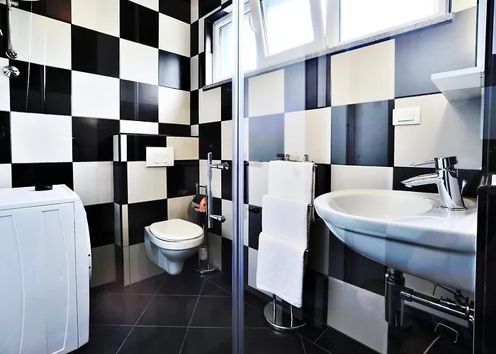 Penthouse Maric 아파트 *