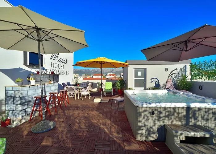 아파트 Penthouse Maric